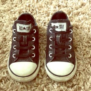 Girls size 8 converse stretch lace black sparkles